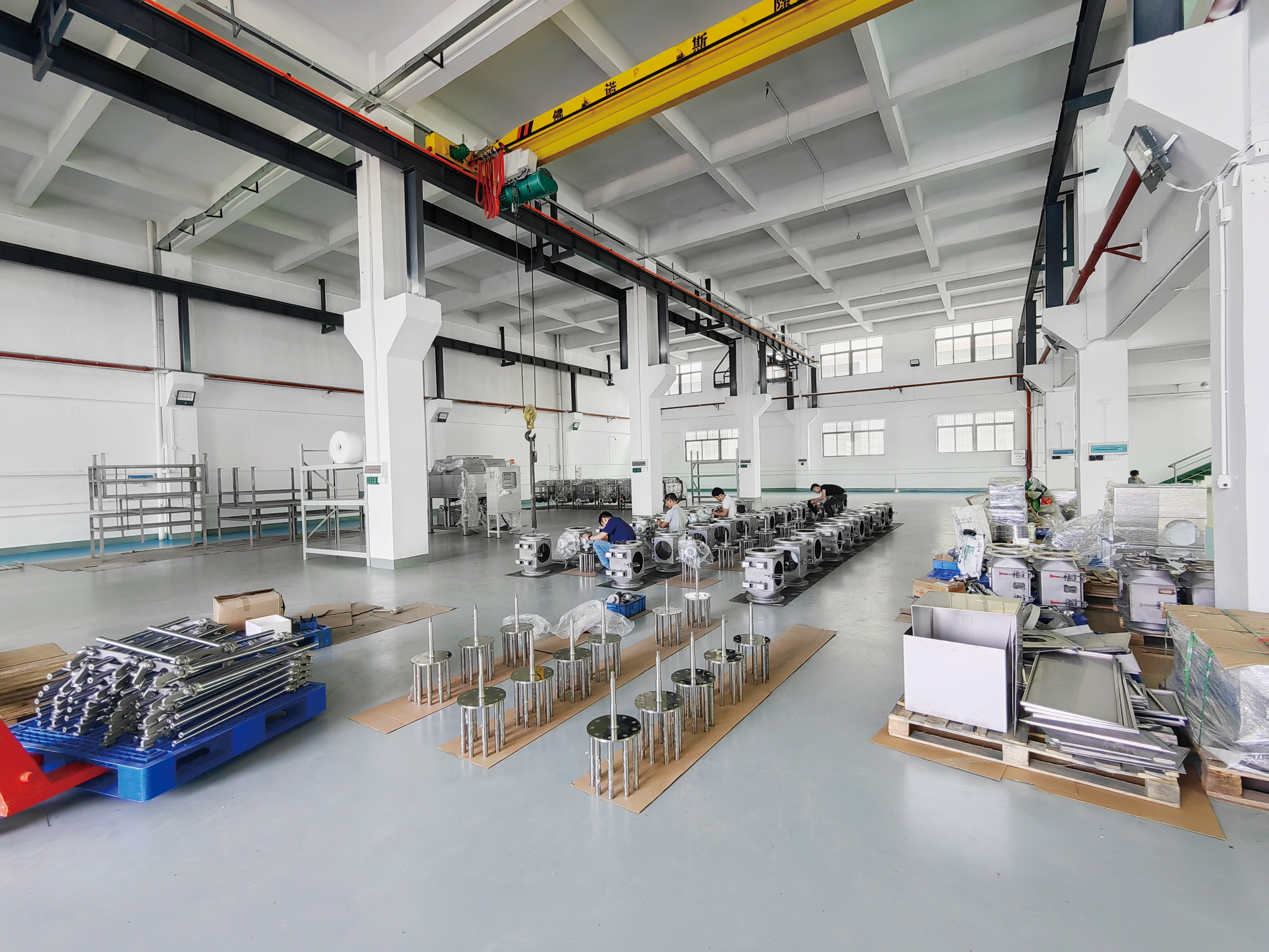 Attrezzature per la deferrizzazione in ceramica